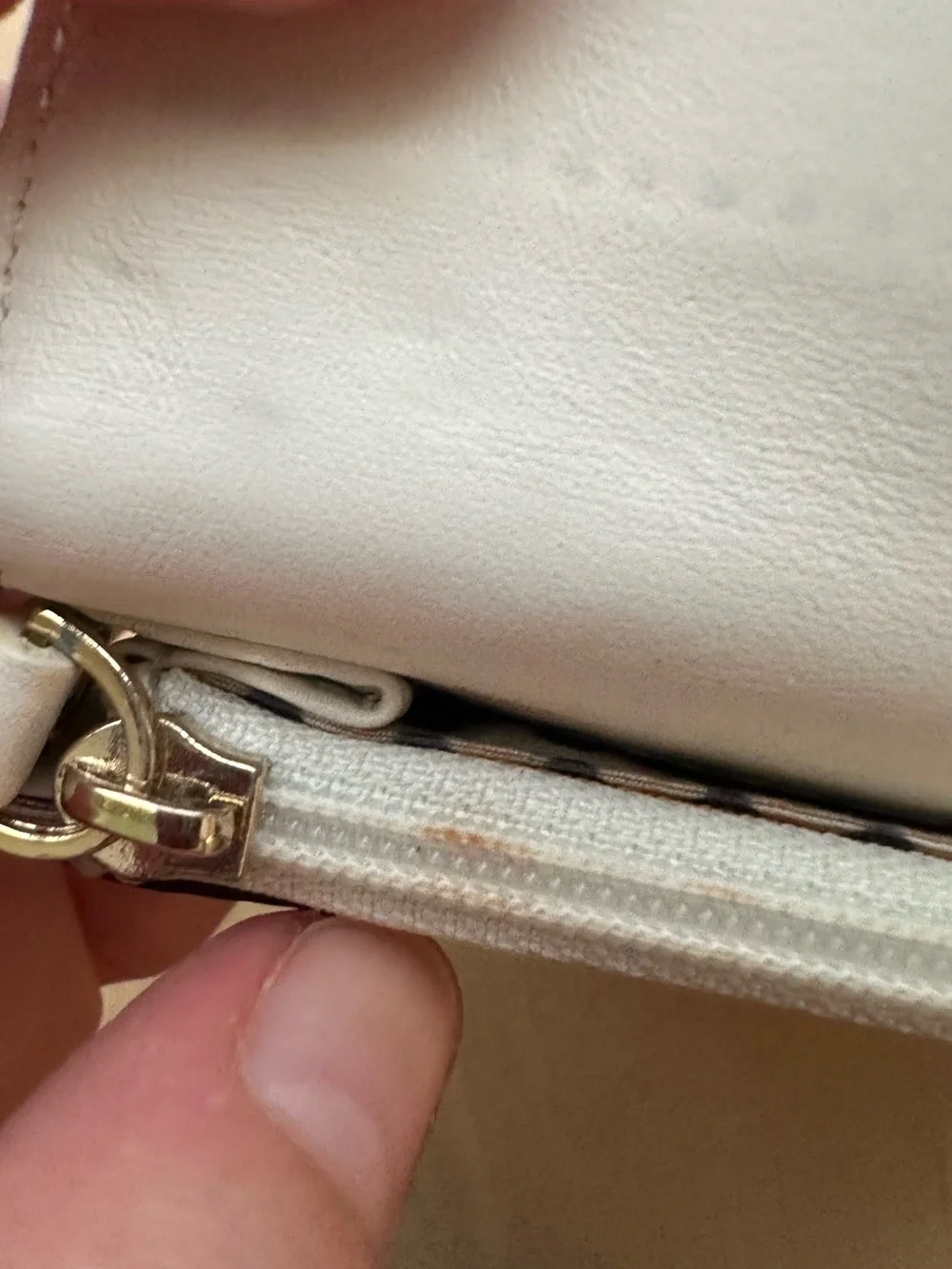 Kate Spade Tri-Fold Pebble Leather Turnlock Small Wallet